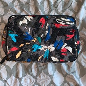 VERA BRADLEY makeup bag